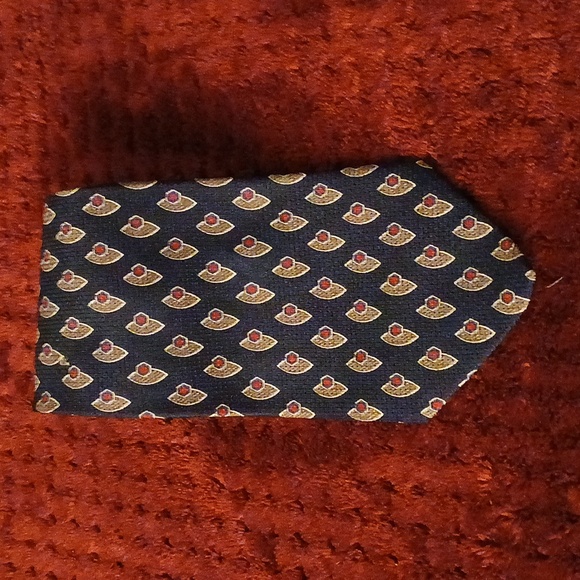 Geoffrey Beene Men’s Tie. - Picture 2 of 2